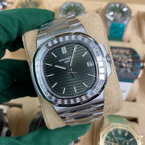 patek philippe 5711 green dial baguette